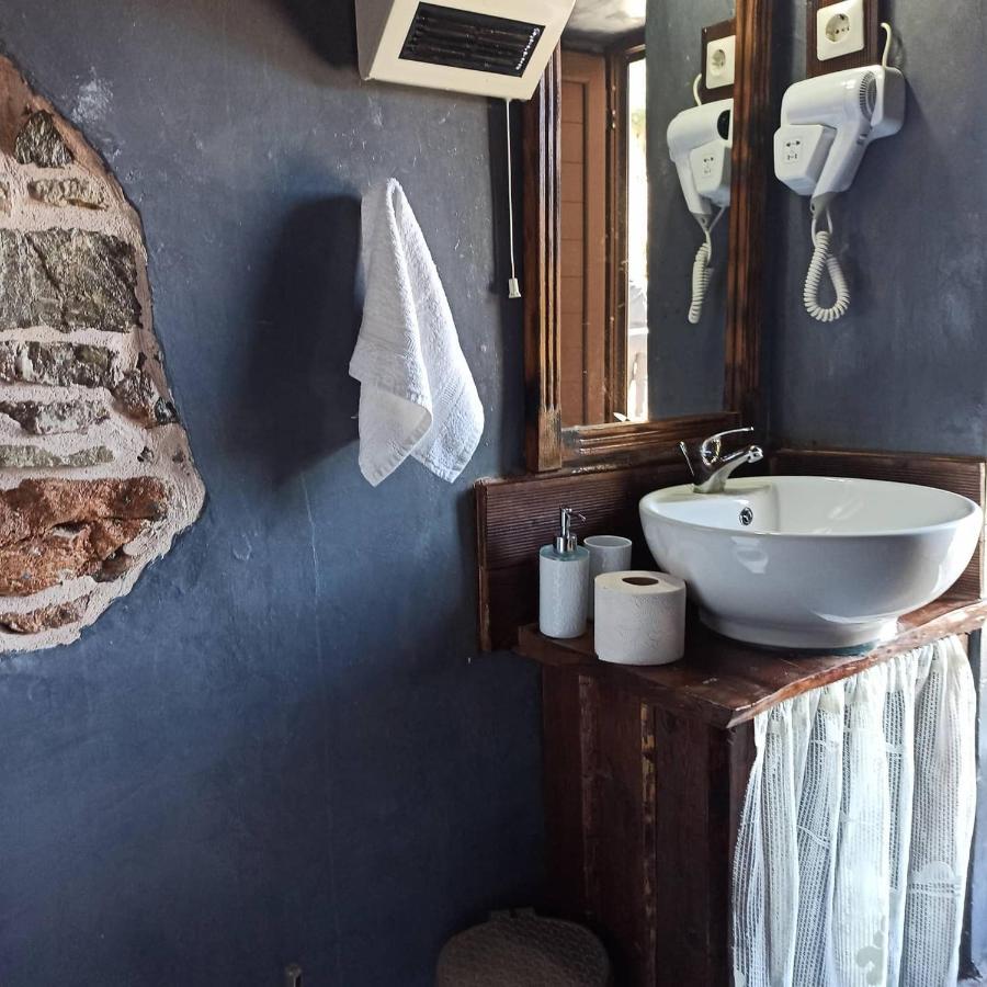 Areti'S Traditional House Apollona Εξωτερικό φωτογραφία